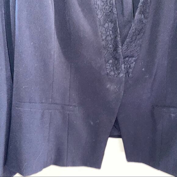 LANE BRYANT lace detail single button blazer 24 - Picture 3 of 5